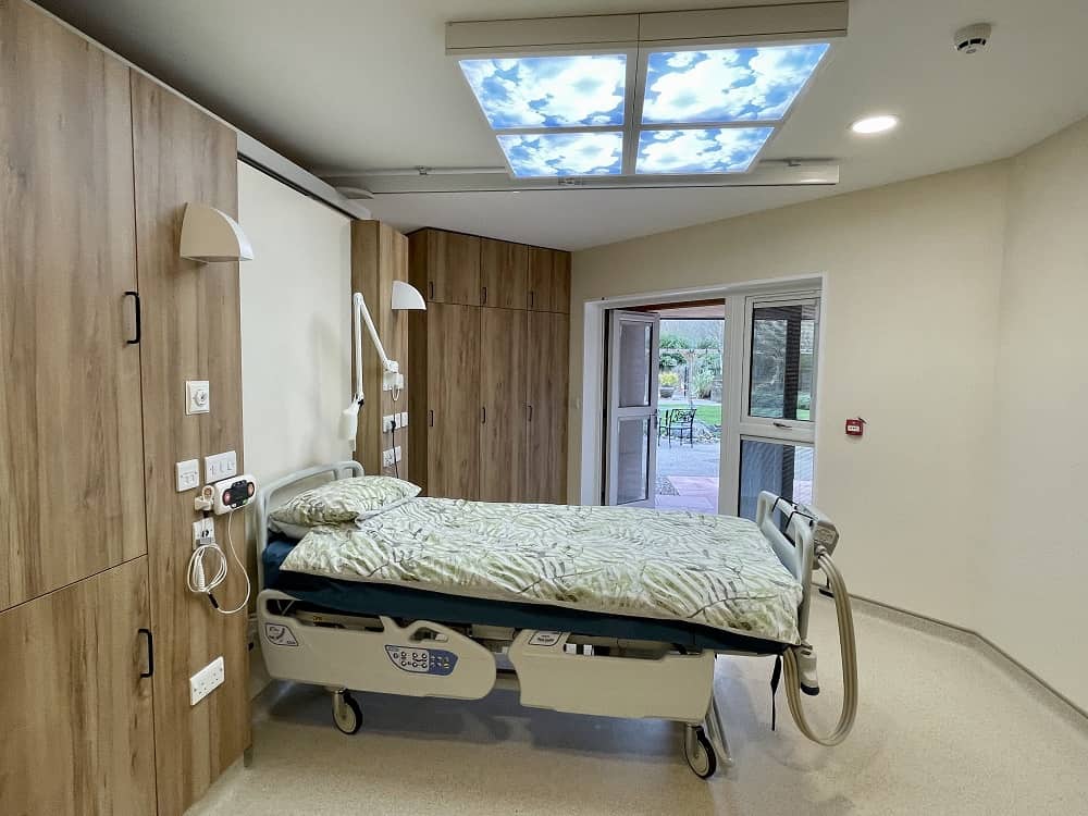 Adult in-patient unit room